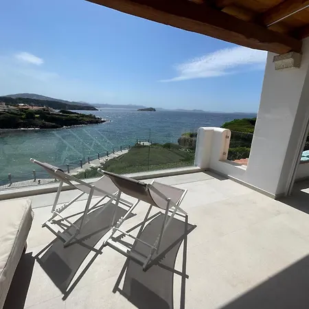 Dahu 3 2 Bagni Sulla Cala Del Faro 3* Porto Cervo