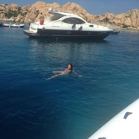 Dahu 3 2 Bagni Sulla Cala Del Faro Appart hôtel