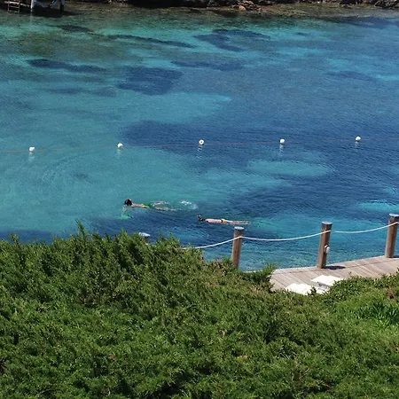 Dahu 3 2 Bagni Sulla Cala Del Faro Aparthotel